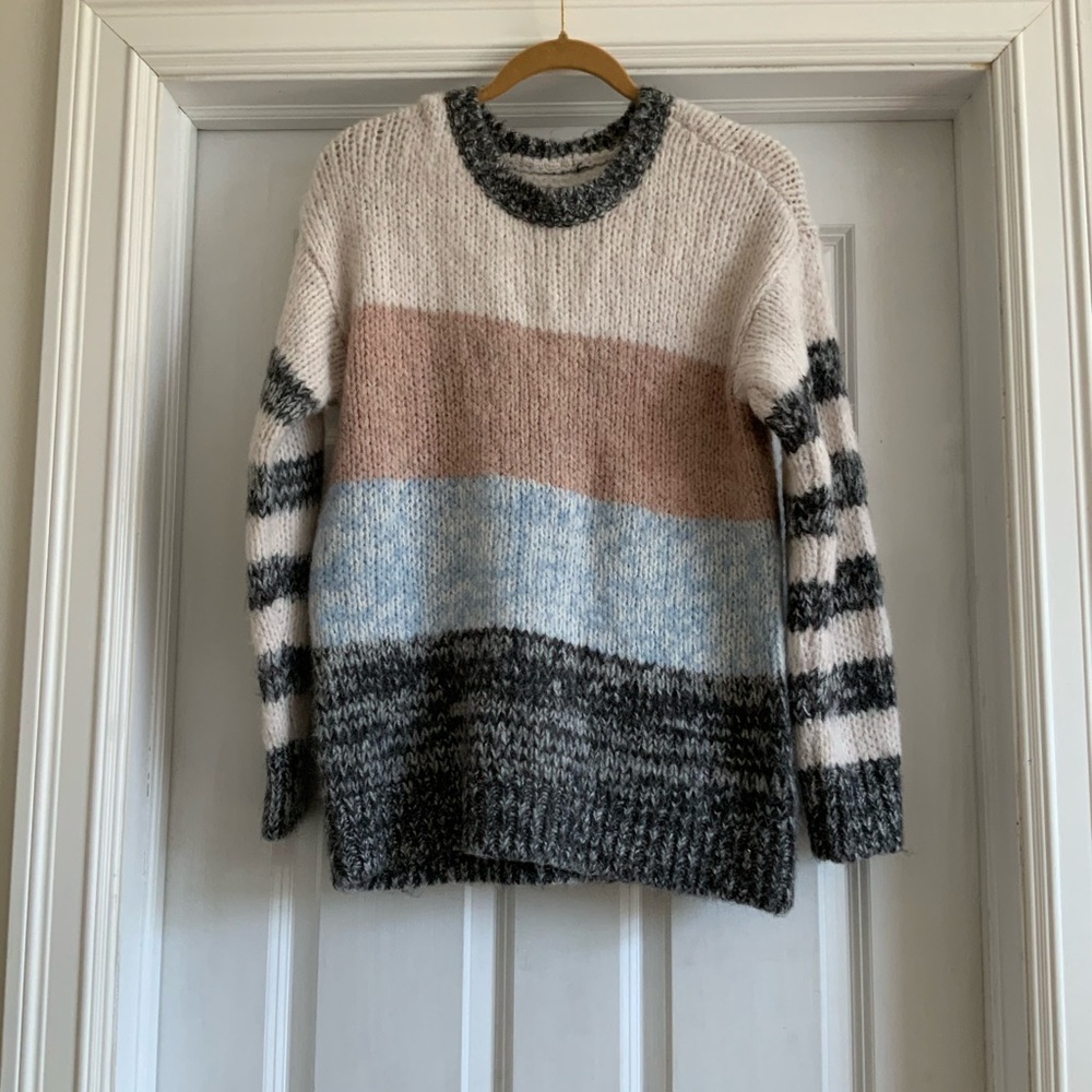 striped sweater - size M